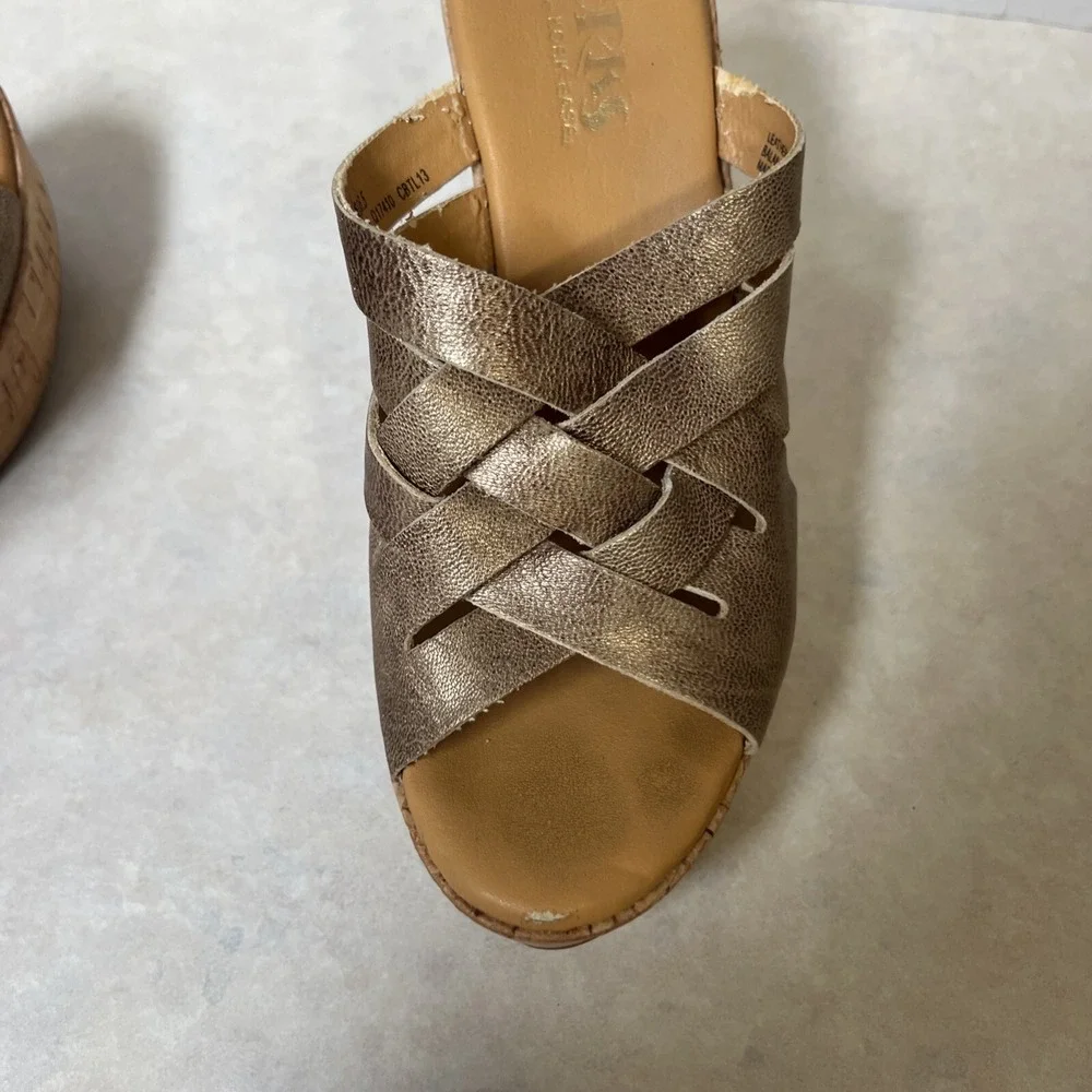 Kork Ease Korks Sandals Women's 6 Gold Metallic Platform Wedge